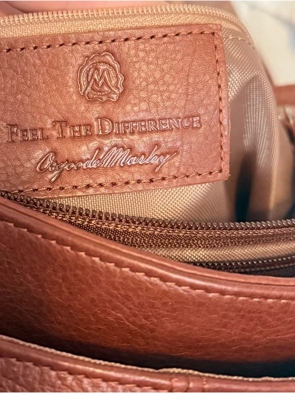 Osgoode Marley /// Messenger Bag - Brandy